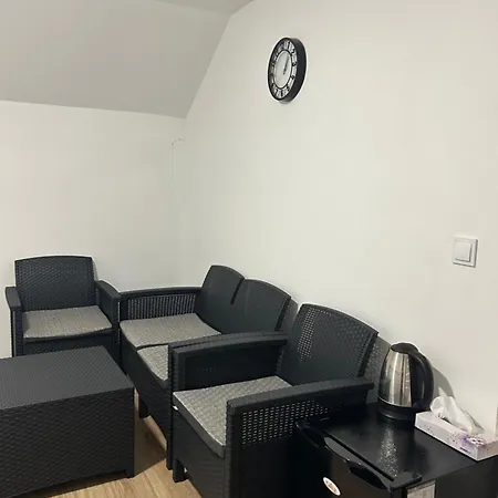 Anamyraa Apartament *